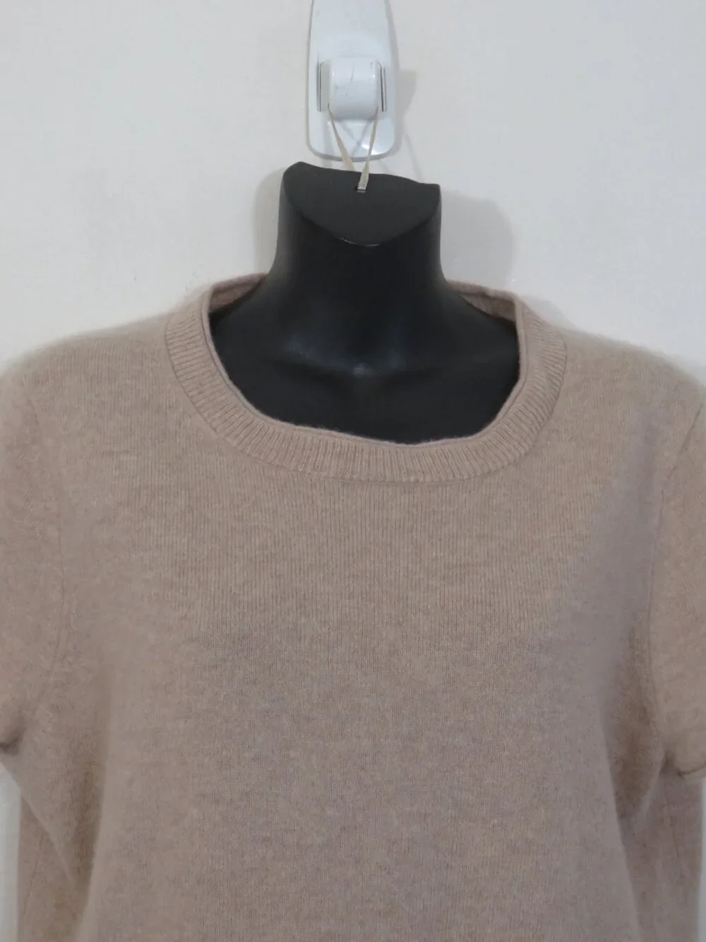 J Crew size Large 100% Cashmere Short Sleeve T Shirt Tee Beige Top